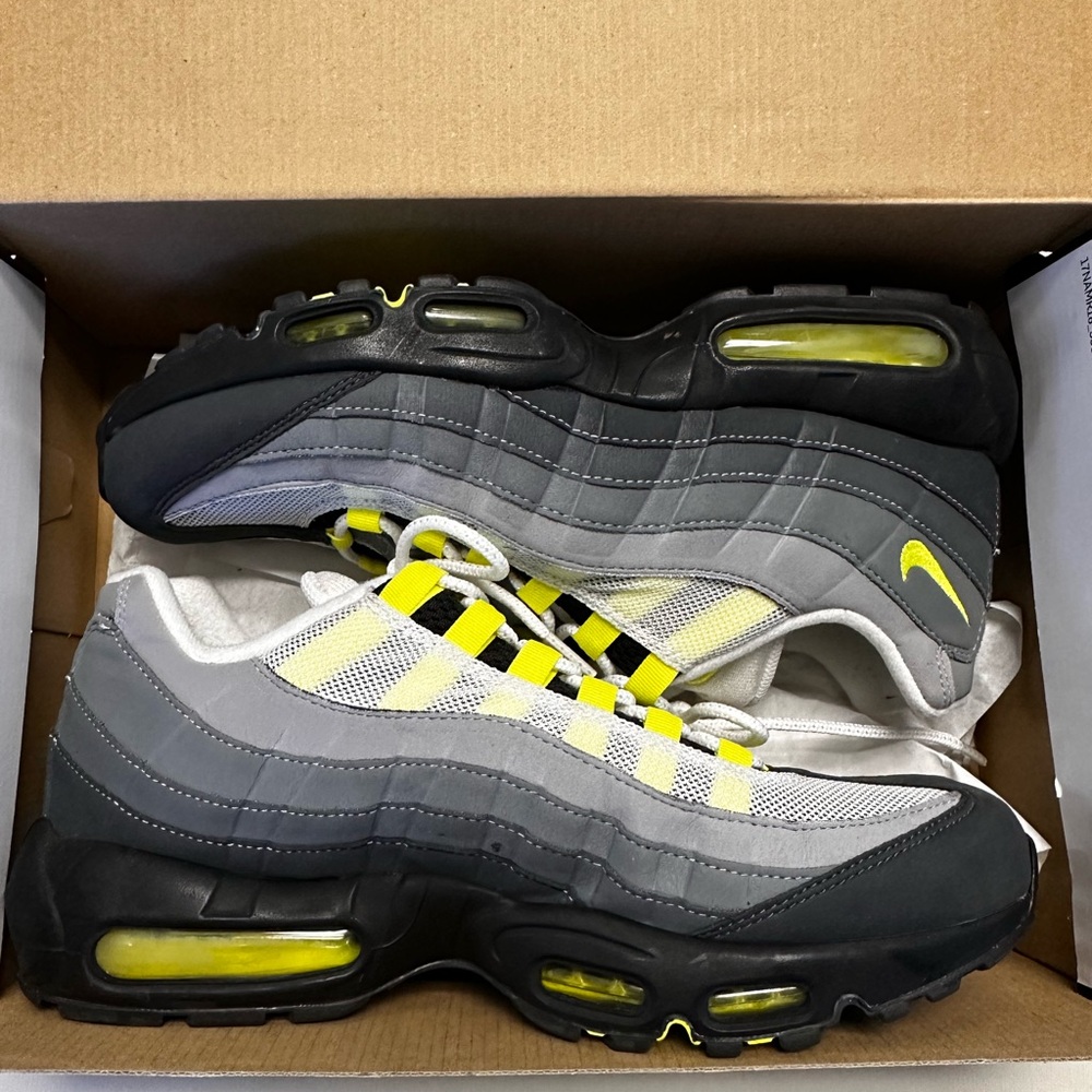 Nike Air Max 95 OG Volt sz. 10.5